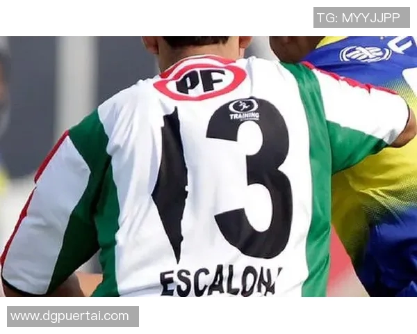 犹太裔足球明星的代表人物及其精彩足球生涯的回顾 犹太裔足球明星的代表人物及其精彩足球生涯的回顾